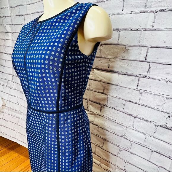 J. Crew Paneled Sheath Dress. Navy White & green Design - Picture 3 of 11